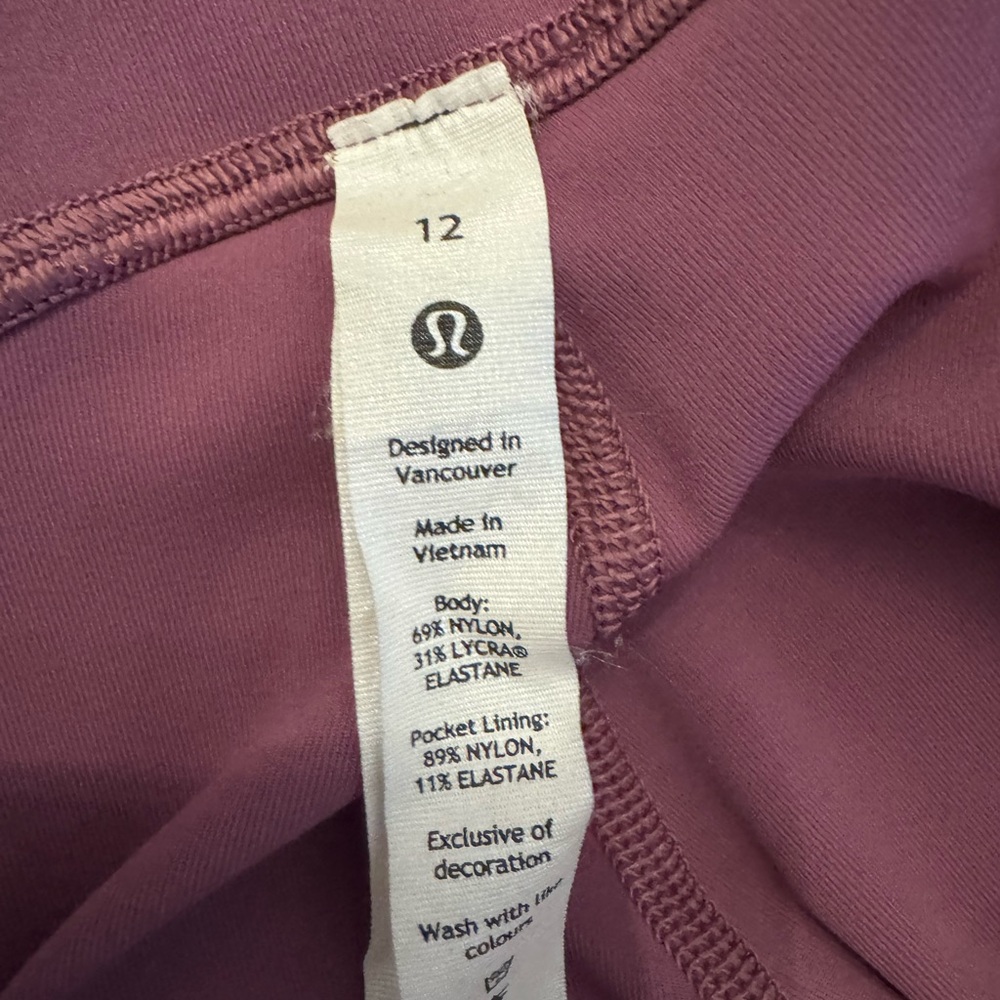 Lululemon Soft Purple Leggings with sparkly accents - Picture 5 of 10